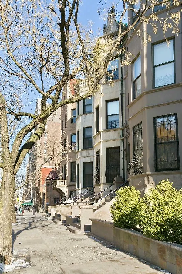 2-Bedroom In Upper West Side, Private Entrance New York